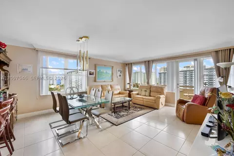 3200 NE 36th St #1216, Fort Lauderdale, FL 33308