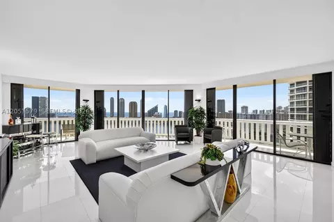 3000 Island Blvd #2506, Aventura, FL 33160