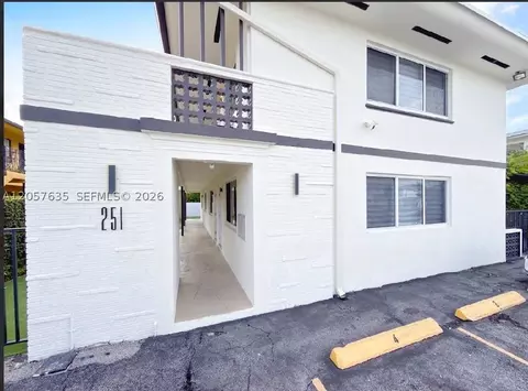 251 NW 57th Ave, Miami, FL 33126