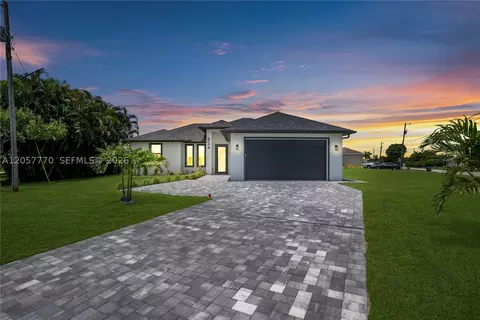824 SW 15th St, Cape Coral, FL 33991