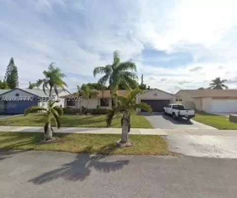 600 Fairfax Ave, Davie, FL 33325