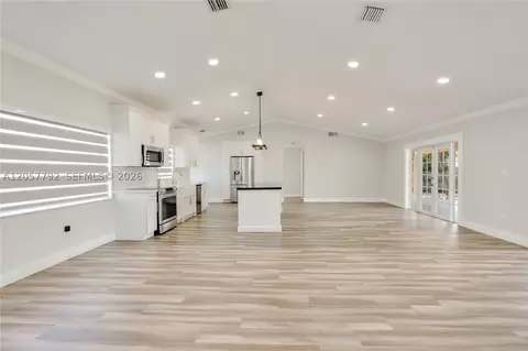 Living - 6320 NW 199th St, Hialeah, FL 33015 photo 2 of 7