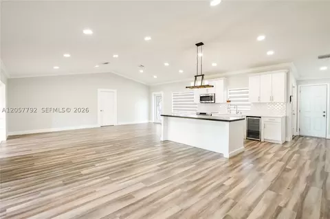 Living - 6320 NW 199th St, Hialeah, FL 33015 photo 1 of 7