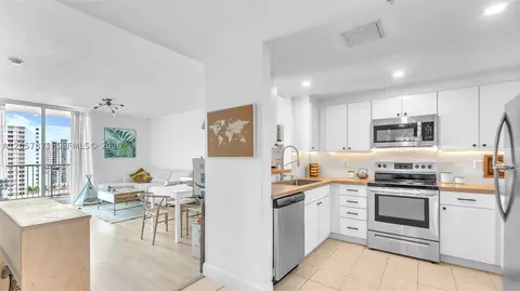 1250 S Miami Ave #1307, Miami, FL 33130