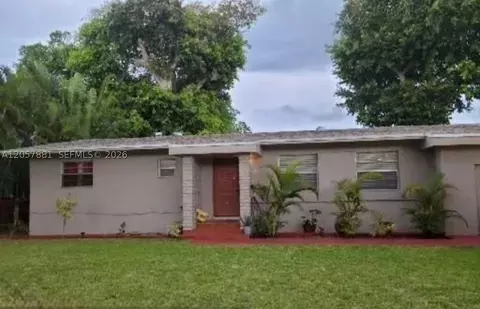 530 NE 130 St, Miami, FL 33161