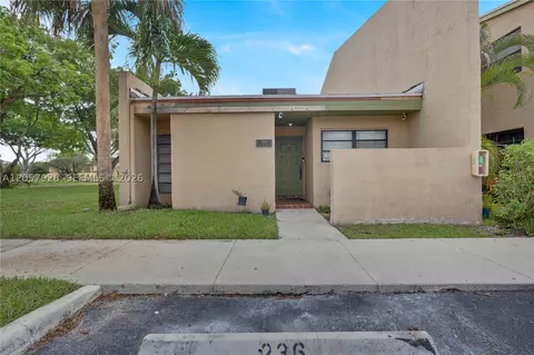 1501 NW 94th Ave #237, Pembroke Pines, FL 33024