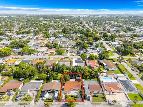 View/Area - 267 E 56th St, Hialeah, FL 33013 photo 3 of 5