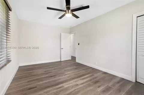 Bedroom - 3405 Robbins Rd, Pompano Beach, FL 33062 photo 10 of 11