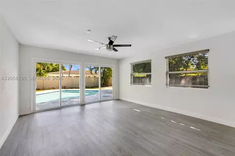 Living - 3405 Robbins Rd, Pompano Beach, FL 33062 photo 8 of 15