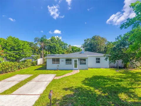 Exterior - 3405 Robbins Rd, Pompano Beach, FL 33062 photo 10 of 10