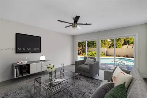 Living - 3405 Robbins Rd, Pompano Beach, FL 33062 photo 13 of 15
