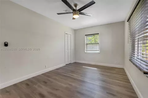 Bedroom - 3405 Robbins Rd, Pompano Beach, FL 33062 photo 9 of 11