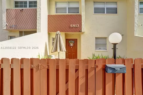 6813 NW 29th Ave #1, Fort Lauderdale, FL 33309