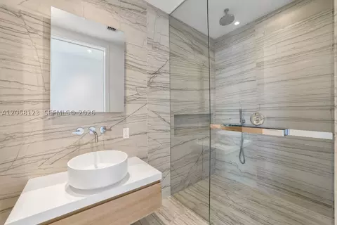 Bath - 8701 Collins Ave #701, Miami Beach, FL 33154 photo 3 of 3