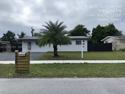9520 Lisa Rd, Cutler Bay, FL 33157