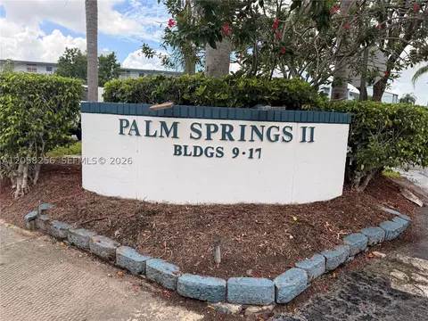 7620 NW 18th St #403, Margate, FL 33063