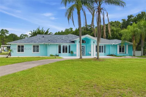 16839 Whirley Rd, Lutz, FL 33558