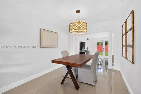 Dining - 1271 W 78th St, Hialeah, FL 33014 photo 1 of 3