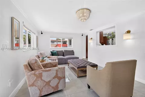 Living - 1271 W 78th St, Hialeah, FL 33014 photo 4 of 4