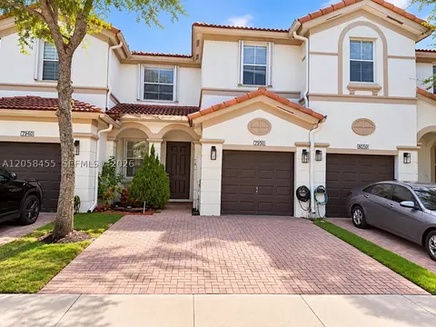7950 NW 108th Pl, Doral, FL 33178