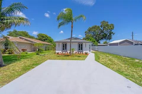19131 NW 33rd Ct, Miami Gardens, FL 33056