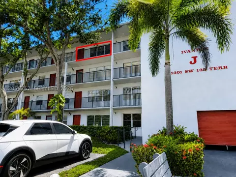1301 SW 135th Ter #406J, Pembroke Pines, FL 33027