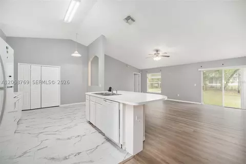 Living - 20 Pine Court Loop, Ocala, FL 34472 photo 9 of 15