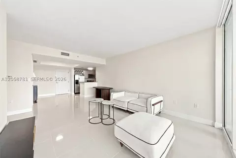 1861 NW S River Dr #2209, Miami, FL 33125