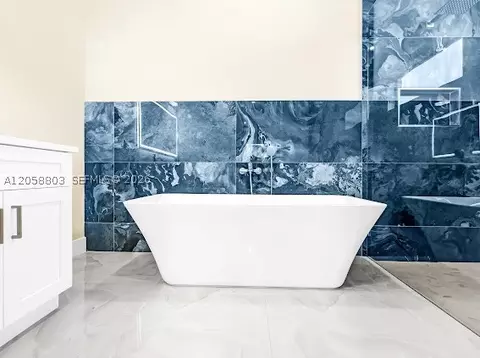 Bath - 3619 Randall Blvd, Naples, FL 34120 photo 7 of 7