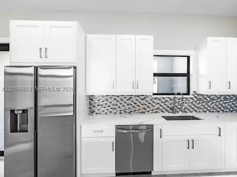 Kitchen - 3619 Randall Blvd, Naples, FL 34120 photo 2 of 4