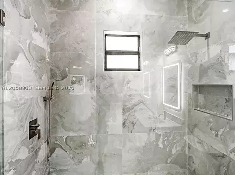 Bath - 3619 Randall Blvd, Naples, FL 34120 photo 2 of 7