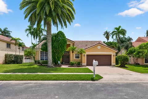 19352 NW 11th St, Pembroke Pines, FL 33029