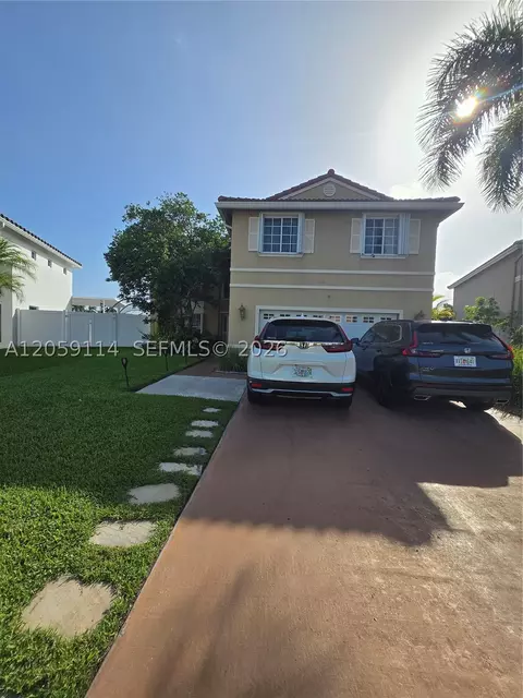 19130 NW 10th St, Pembroke Pines, FL 33029