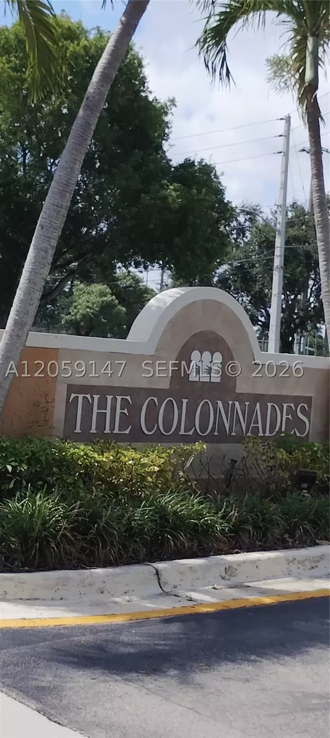 729 Nw, Plantation, FL 33324