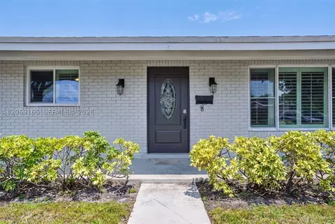 7400 NW 15th St, Plantation, FL 33313