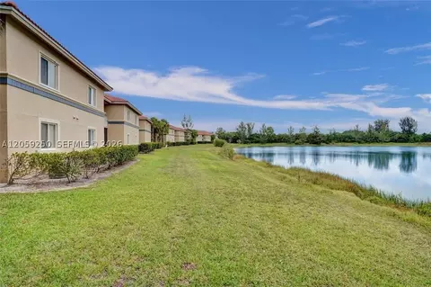 1169 Golden Lakes Blvd #1123, West Palm Beach, FL 33411
