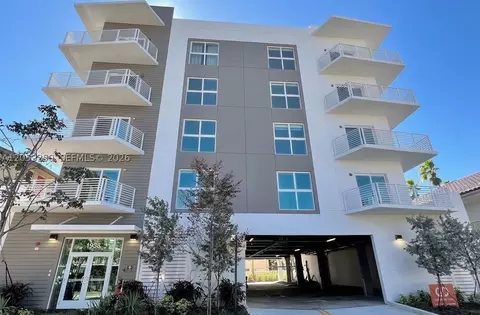 1169 Golden Lakes Blvd #1123, West Palm Beach, FL 33411