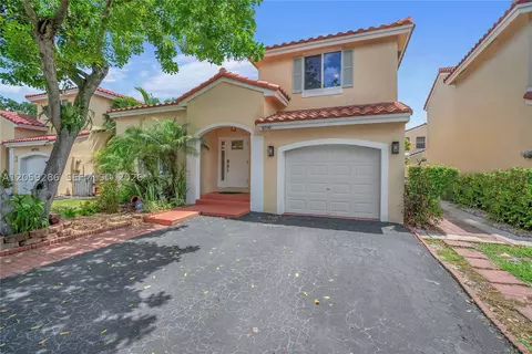 6040 NW 44th Ln, Coconut Creek, FL 33073