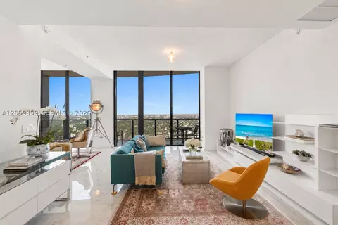 1000 Brickell #PH6106, Miami, FL 33131