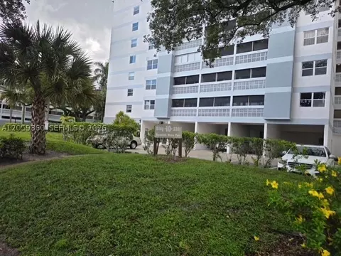 3301 Spanish Moss Ter #804, Lauderhill, FL 33319