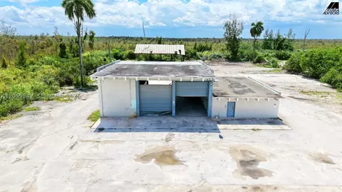 90 NW 137th Ave, Miami, FL 33182 photo 14