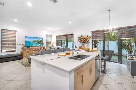 Kitchen - 3575 W 97th St, Hialeah, FL 33018 photo 3 of 3