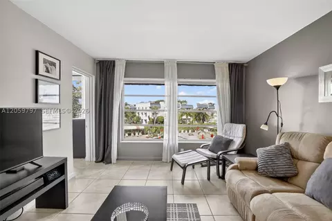 Living - 7897 Golf Circle Dr #307, Margate, FL 33063 photo 2 of 3