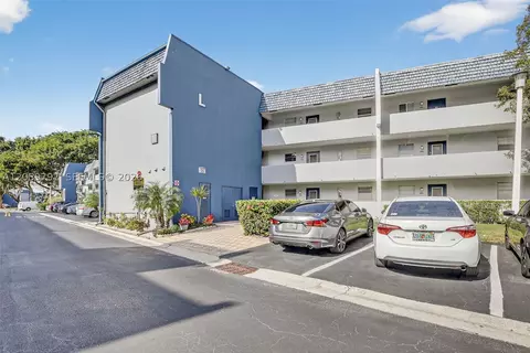 Exterior - 7897 Golf Circle Dr #307, Margate, FL 33063 photo 1 of 3
