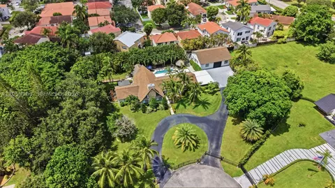 5011 Hawkhurst Ave, Southwest Ranches, FL 33331