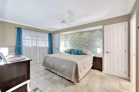 3431 NW 50th Ave #113, Lauderdale Lakes, FL 33319