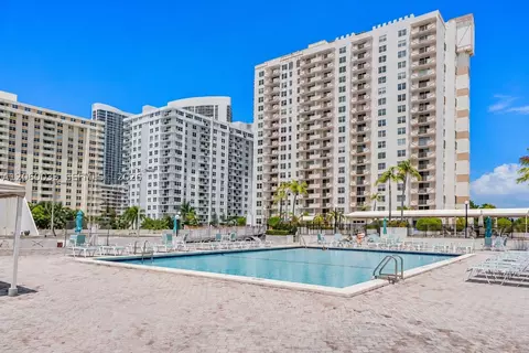 1865 S Ocean Dr #11J, Hallandale Beach, FL 33009