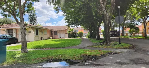 39 SW 114th Ave, Sweetwater, FL 33174
