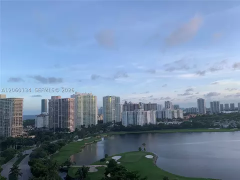 3625 N Country Club Dr #1805, Aventura, FL 33180