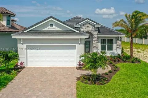 3 Rio Vista Dr, Palm Coast, FL 32137